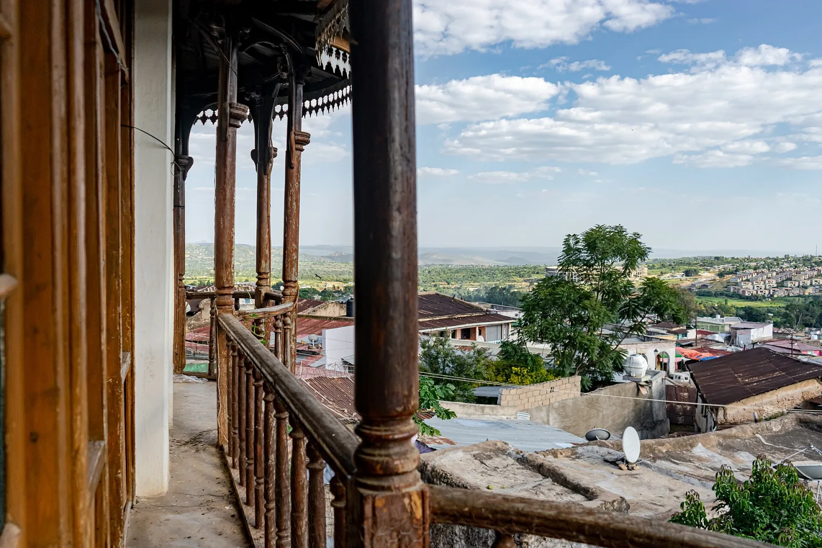 Colourful historic lane within the walls of Harar Jugol